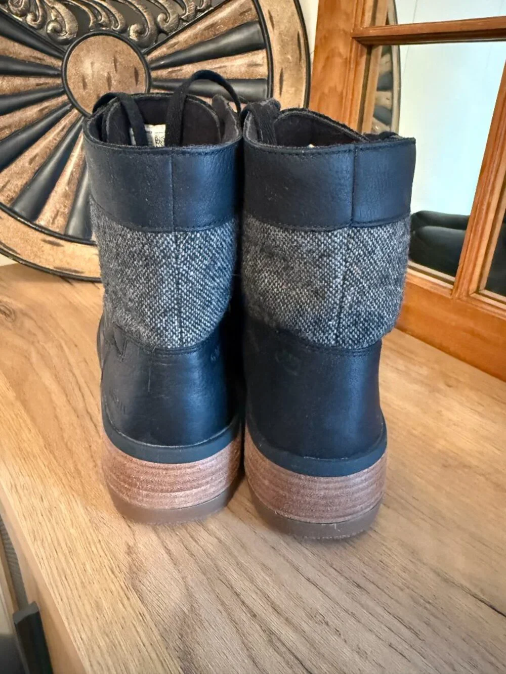 Merrell Haven Mid Lace Waterproof Boots with Textured Wool Panels - Size 10USA